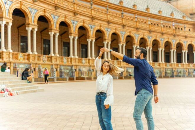 Seville: Professional Photoshoot at Plaza De España - Pricing and Packages