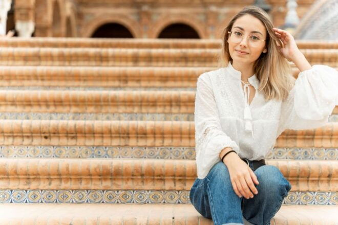 Seville: Professional Photoshoot at Plaza De España - Tips for a Successful Photoshoot