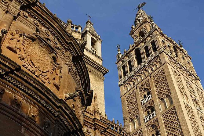 Seville Quick Overview: Highlights Walking Tour With Local Guide - Historical Landmarks