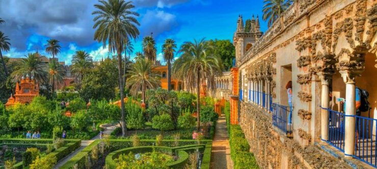 Seville: Real Alcazar Admission and Guided Tour - Tour Details