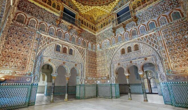 Seville: Real Alcazar Admission and Guided Tour - Important Information