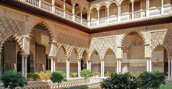 Seville: Royal Alcázar Entry Ticket - Architecture and History