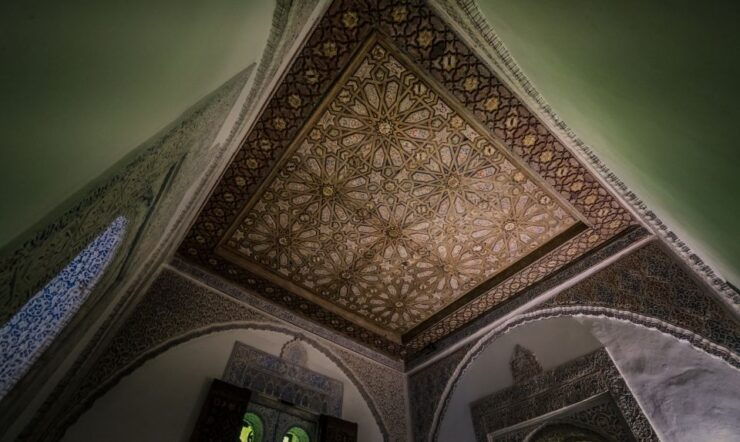 Seville: Royal Alcázar Guided Tour With Fast Entry Ticket - Good To Know