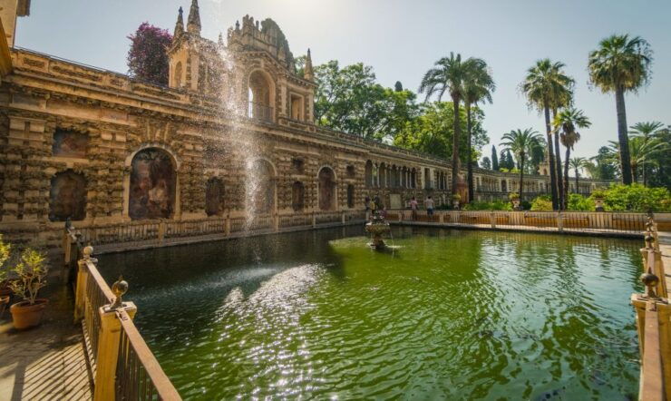 Seville: Royal Alcázar Guided Tour With Fast Entry Ticket - Experience Highlights