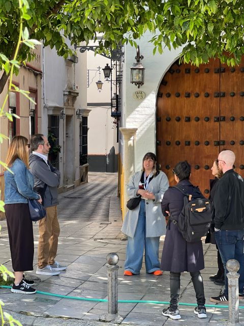 Seville: Small Group Jewish Quarter Tour With Tapas & Drinks - Good To Know