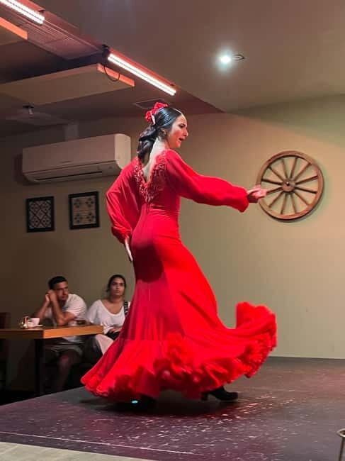 Seville: Tapas and Flamenco Tour with Local Guide - A Closer Look at the Experience