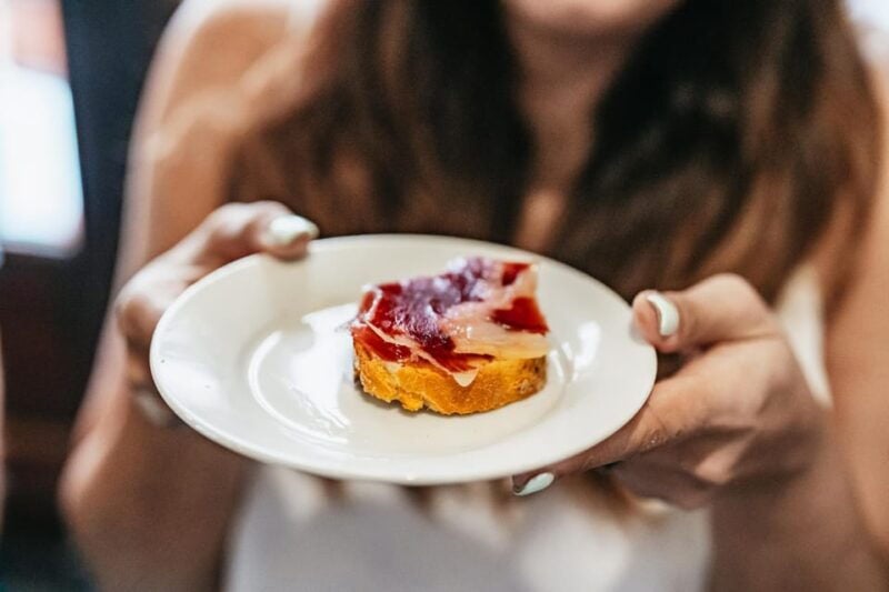 Seville: Tapas, Taverns and History Guided Walking Tour - Good To Know