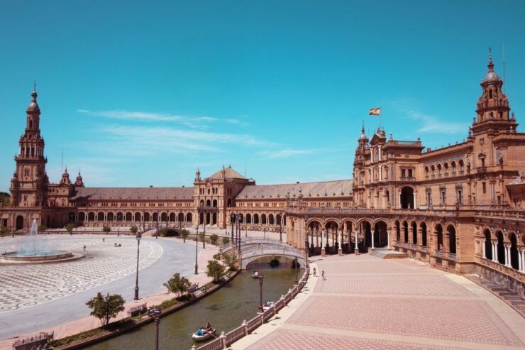 Seville: Unlimited 4G Internet in Spain With Pocket Wifi - Booking Details