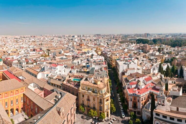 Seville: Walking Tour of the Jewish Quarter - Tour Experience