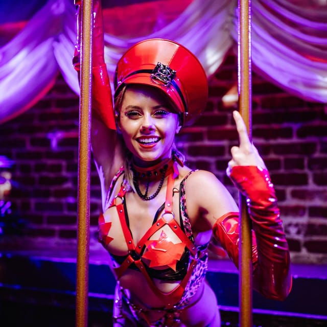 SF Pub Crawl and Clubbing Experience - Social Interaction