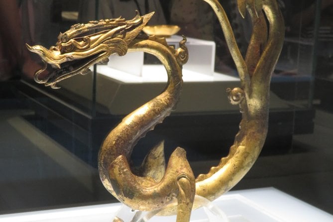Shaanxi History Museum English-speaking Guide Service - Location and Meeting Point