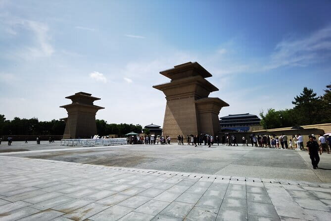 Shaanxi History Museum Qin-Han Branch English guide service - Good To Know