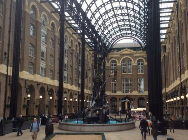 Shakespeare's Globe to the Mayflower and Origins of the USA - Common Questions