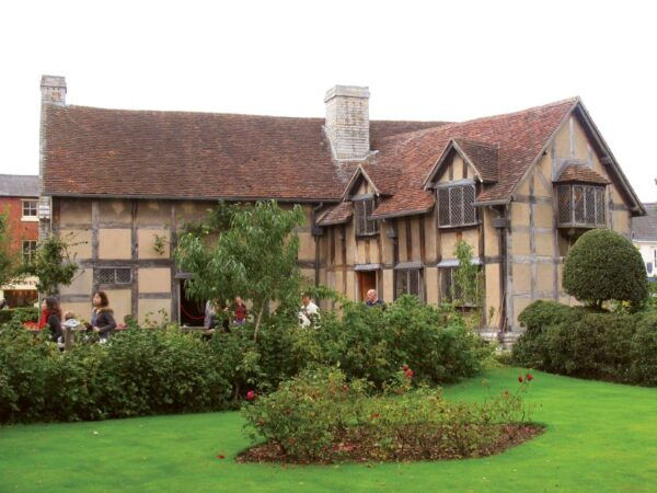 Shakespeare's Stratford & Cotswolds - Common Questions