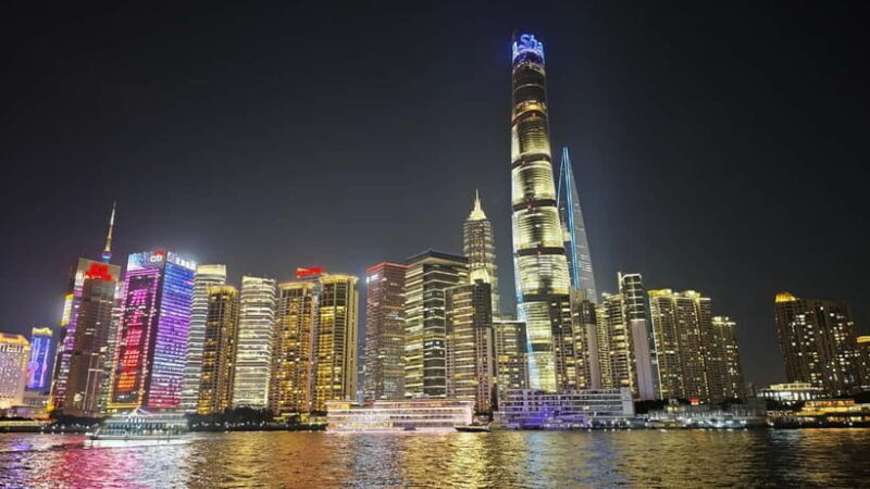 Shanghai: After Dark Dinner and Huangpu River Night Cruise - Why Travelers Appreciate This Tour