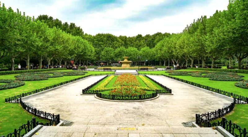 Shanghai: Art & Culture Guided tour in the French Concession & the Bund - Scenic Walk Along the Suzhou River  