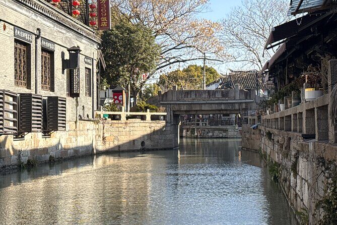 Shanghai Authentic Fengjing Watertown Private Tour - The Charm of Fengjing Ancient Town