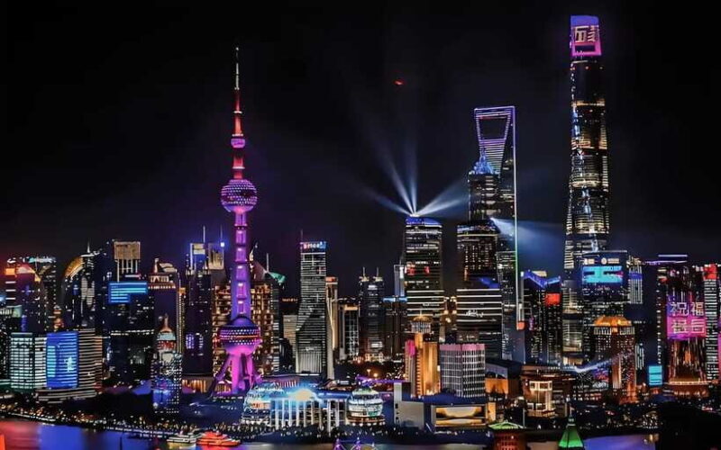 Shanghai By Night: Amazing River Cruise and Hot Pot Dinning - Detailed Breakdown of the Itinerary