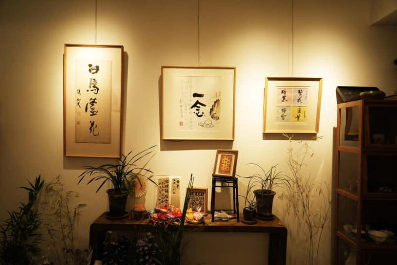 Shanghai: Chinese Culture and Calligraphy Experience - An Authentic Dive into Chinese Characters