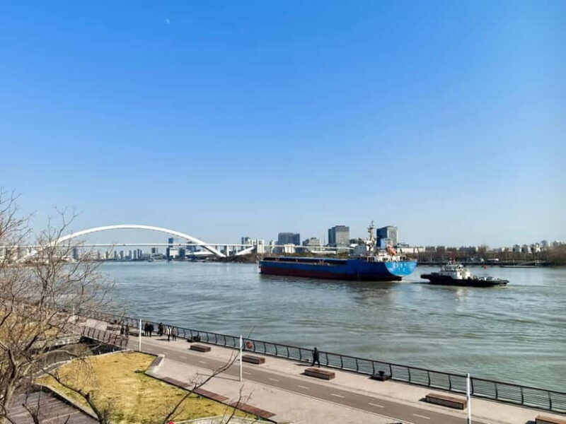 Shanghai Citybike/Citywalk at New Bund&Local Life Experience - Good To Know