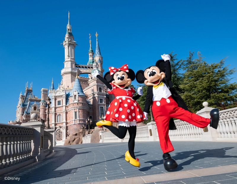 Shanghai Disneyland Ticket - A theme park built around big contrasts