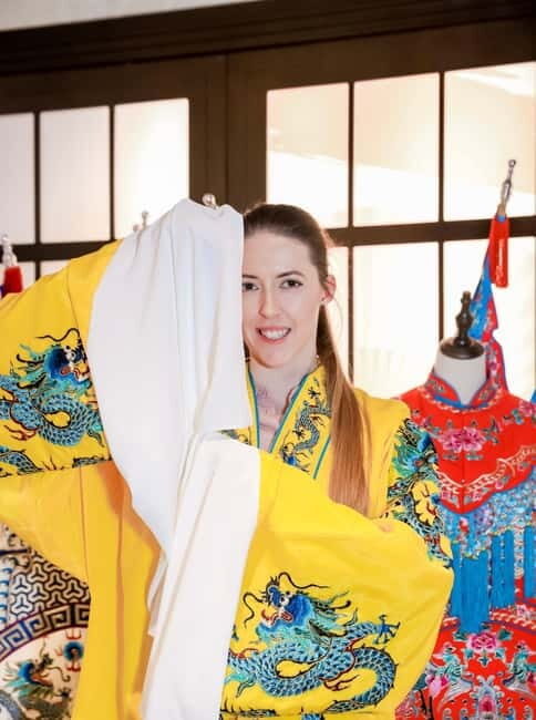 Shanghai Drama Experience: Discover Art of Chinese Theater - Practical Details & Tips for the Tour