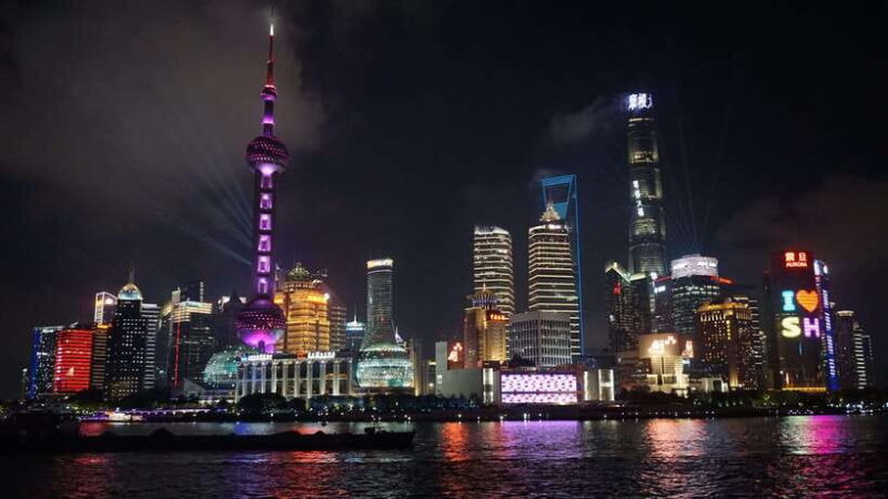 Shanghai Evening Tour: VIP Huangpu River Cruise&City lights - Good To Know
