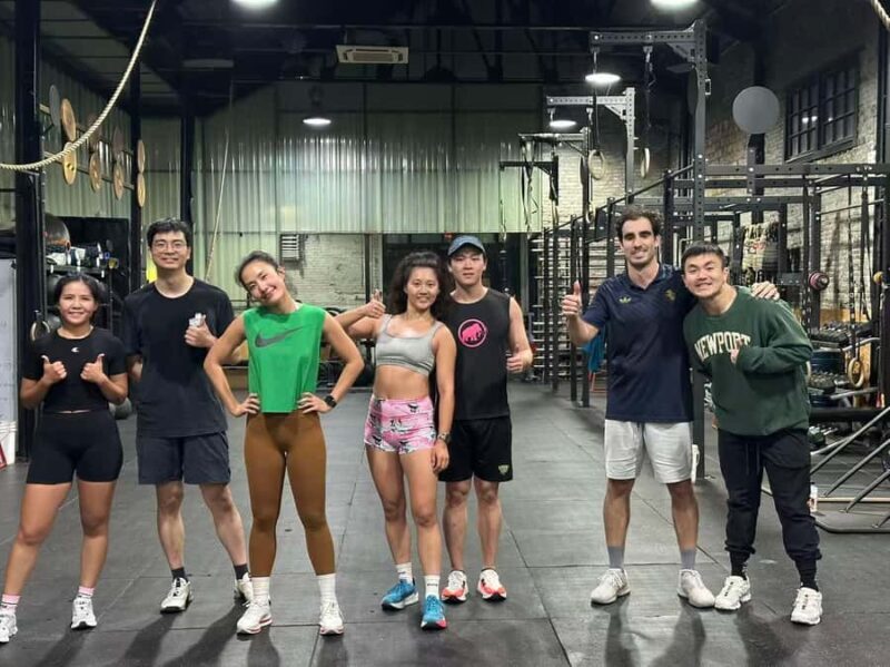 Shanghai Fitness & Culture Tour with Gym, Jade Buddha Temple - Good To Know