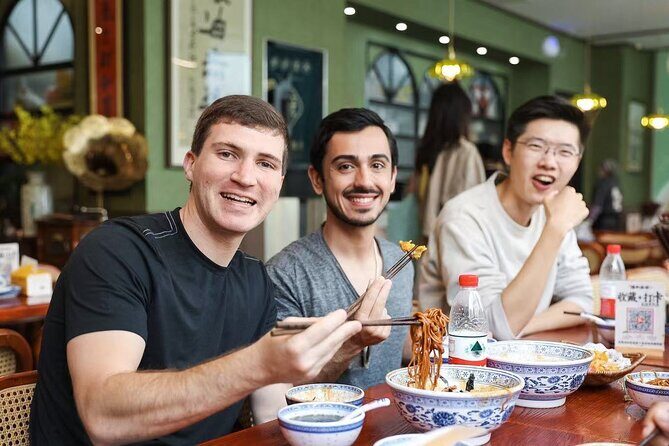 Shanghai Food and Culture Tour (10 dishes, 5 eateries) - Discover the Essence of Shanghai Through Its Food and Landmarks