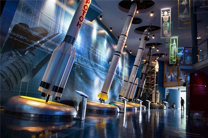 Shanghai for Muslim Family Private Day Tour - The Starting Point: Hotel Pickup and First Impressions