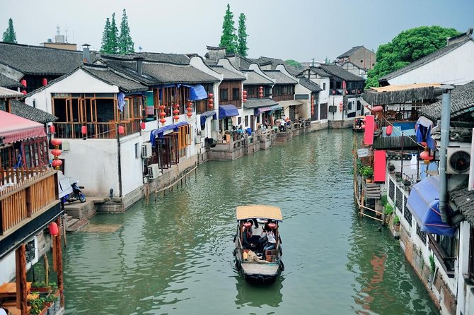 Shanghai Group Tour of Zhujiajiao Water Town and Huangpu River Night Cruise - Tour Highlights