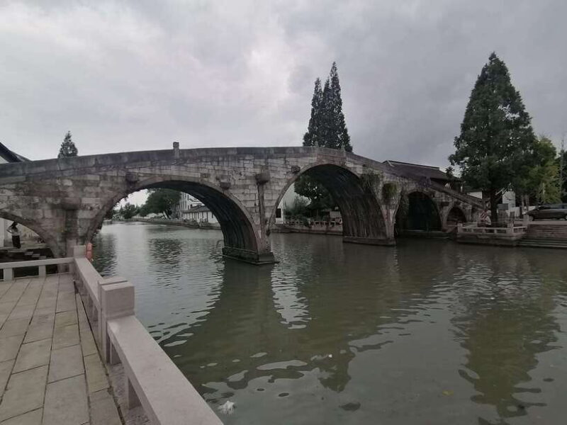 Shanghai: Guanding Temple and Muslim Mosque Guided Tour - The Sum Up