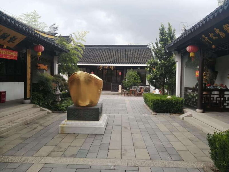 Shanghai: Guanding Temple and Muslim Mosque Guided Tour - FAQ