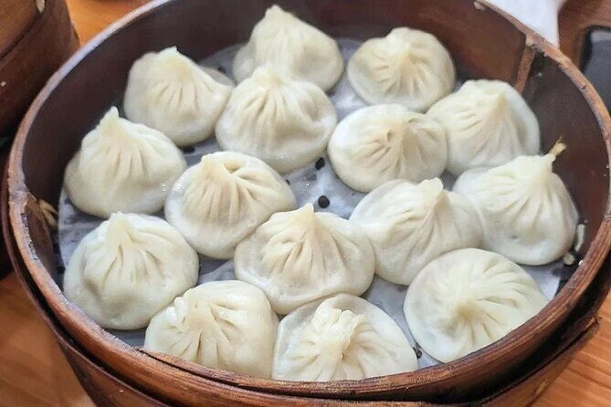 Shanghai Guide take you to eat at hidden street food restaurants. - FAQ