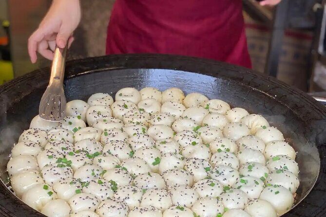 Shanghai Guide take you to eat at hidden street food restaurants. - Who Should Book This Experience?