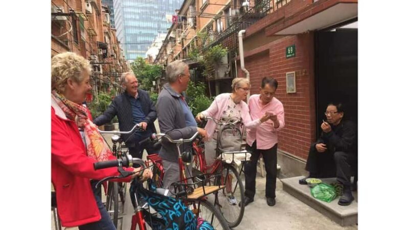 Shanghai: Guided Bike Tour with Baozi Tasting - Good To Know