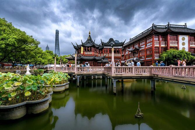 Shanghai half-day city tour/Yuyuan special experience/the bund - Good To Know