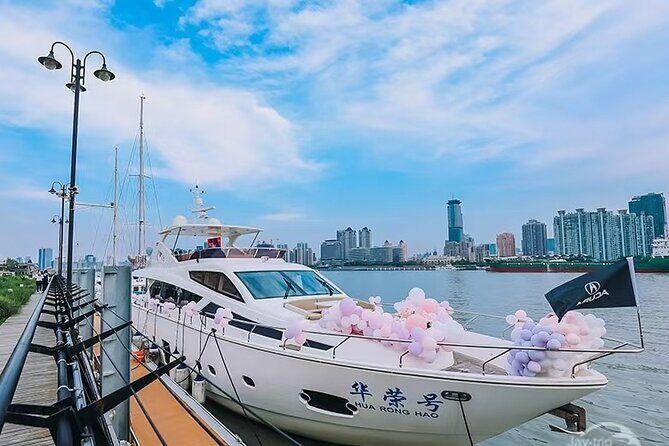 Shanghai Huangpu River Luxurious Private VIP Yacht Cruise - Detailed Breakdown of the Itinerary