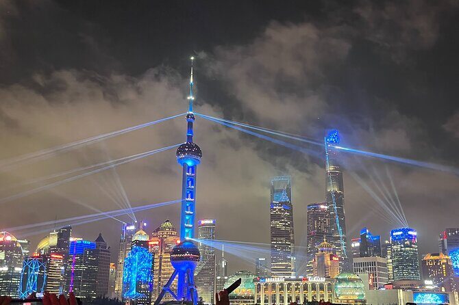 Shanghai Night River Cruise on Huangpu River - An In-Depth Look at the Shanghai Night River Cruise