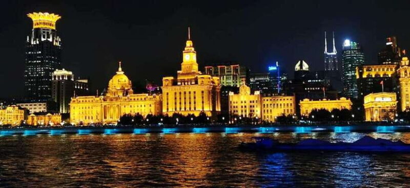 Shanghai Night River Cruise VIP Seat with Authentic Dinner - The Authenticity and Quality of the Experience