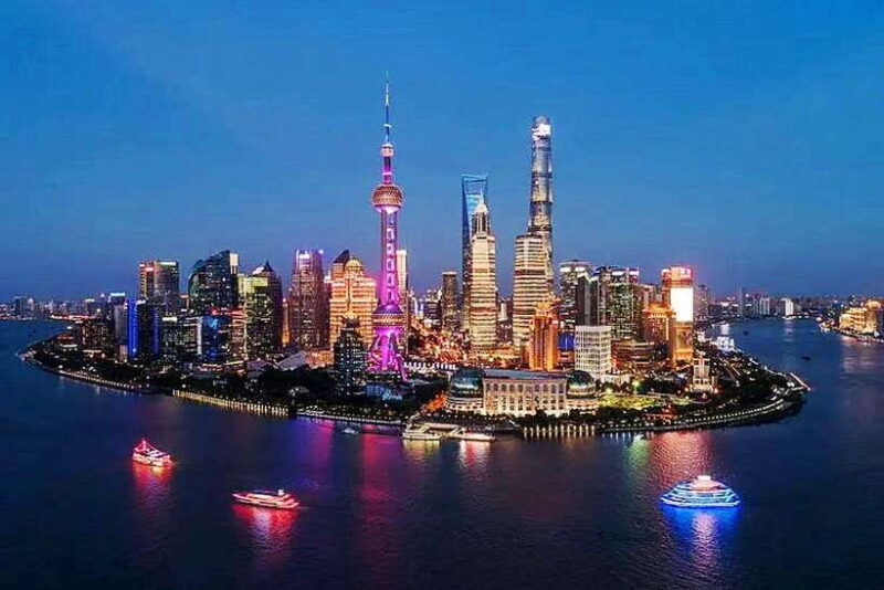 Shanghai Night River Cruise VIP Seat with Authentic Dinner - Good To Know