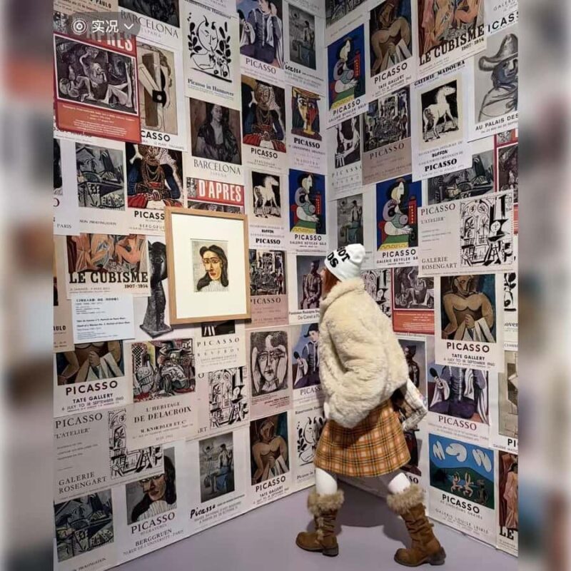 Shanghai: Night Tour from Art Museum to Huangpu River Cruise - An Evening in Shanghai: What to Expect