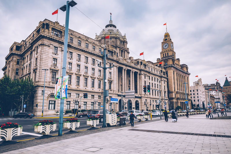 Shanghai Peoples Square 3-Hour Private Architecture Tour - Key points to know before you book