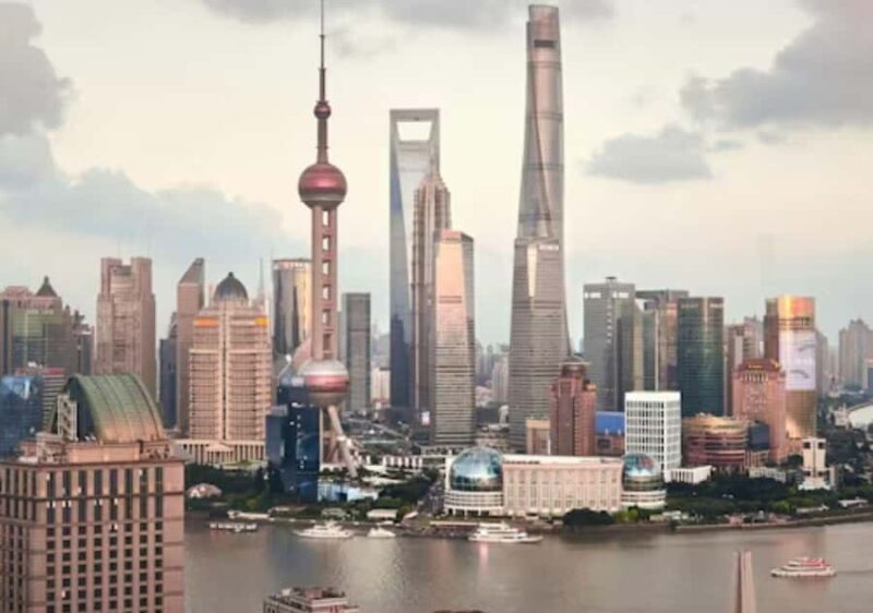 Shanghai: Private Bund & Old City Architecture Tour - The Charm of the Garden Bridge and Rockbund