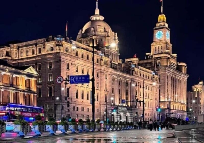 Shanghai: Private Bund & Old City Architecture Tour - Value and Who Will Love This Tour