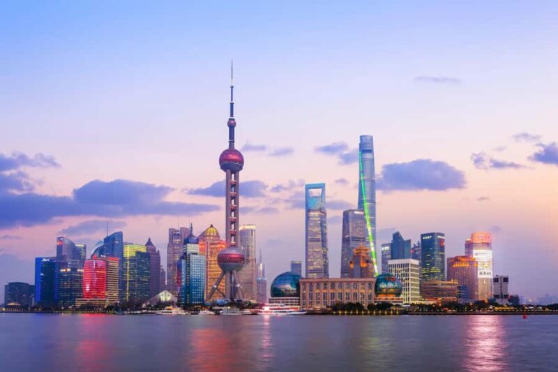 Shanghai Private Guided Tour: Old & Modern Scenic Views - What Sets This Tour Apart