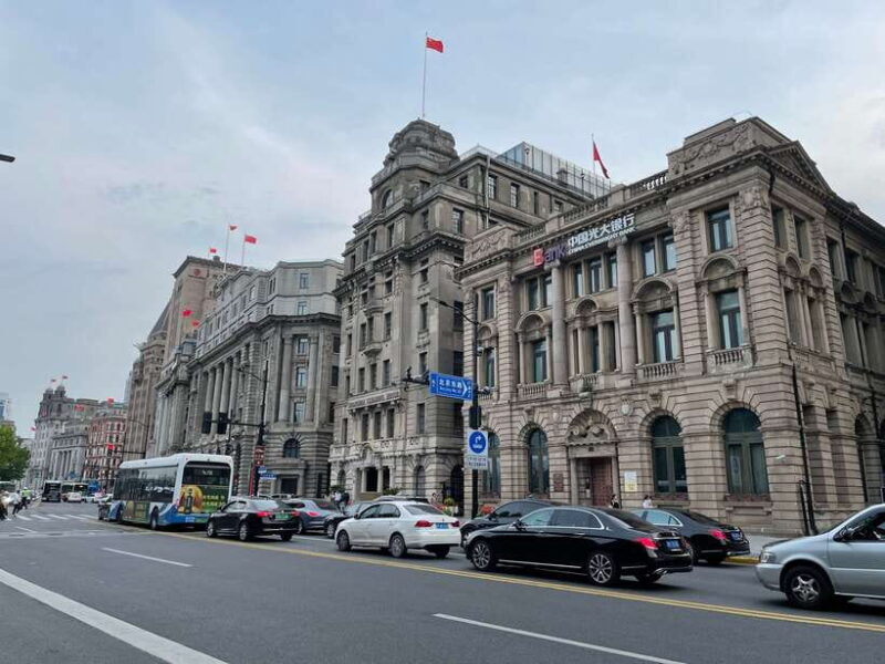 Shanghai: Private Shanghai & Zhujiajiao Tour with Lunch - Good To Know  