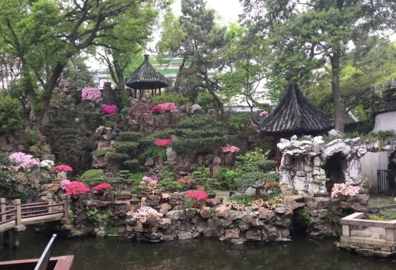 Shanghai: Private Shanghai & Zhujiajiao Tour with Lunch - The Itinerary: What You Can Expect