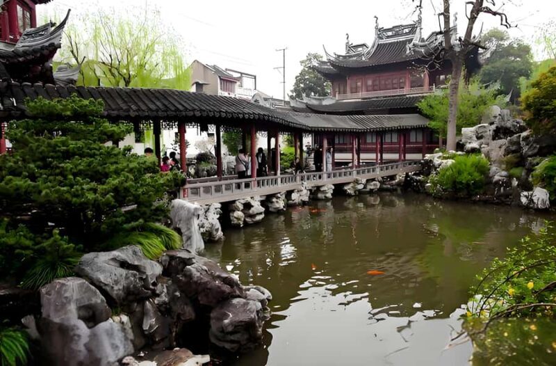Shanghai: Private Yu Garden 1.5 Hour In-depth Guided Tour - Authentic Cultural Experience with a Personal Touch
