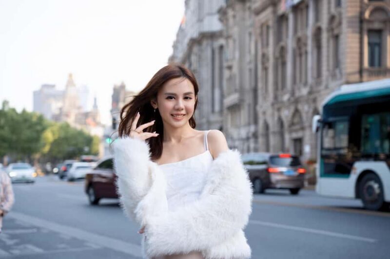 Shanghai: Professional Photoshoot Walking Tour - Who Will Enjoy This Tour?